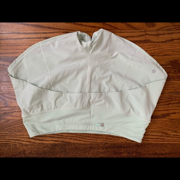 Lululemon shorts - Picture 5 of 5